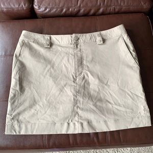 Under Armour golf skirt/skort size 12